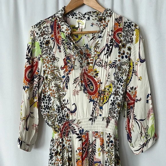 Fig and Flower NWT Boho Cream Floral 3/4 Sleeve Uneven Hem Dress **Size M** 🌸🌺 - Picture 3 of 5